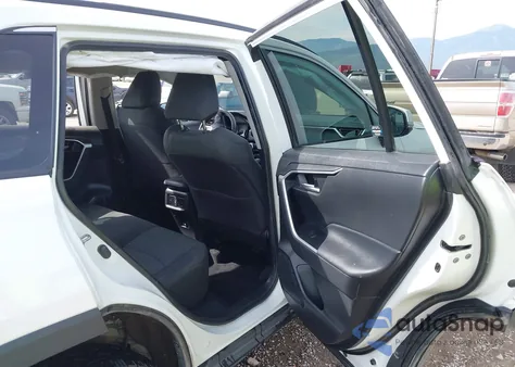 2021 Toyota Rav4 Xle/Xle Premium из США, поврежденный, VIN 2T3P1RFV1MC219717